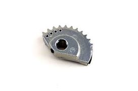 DW - SP1202 ACCELERATOR SPROCKET MET SCHROEF