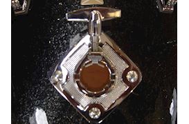 LUDWIG - P1610D BASS DRUM MOUNTING PLATE