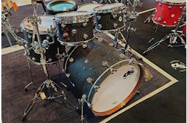 DS DRUM - REBEL CS MAPLE DRUMSTEL - BLACK SUSHI SOLID SATIN